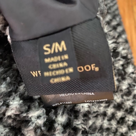 Women’s Reversible Sherpa Hoodie/Jacket Size S/M - Picture 6 of 7